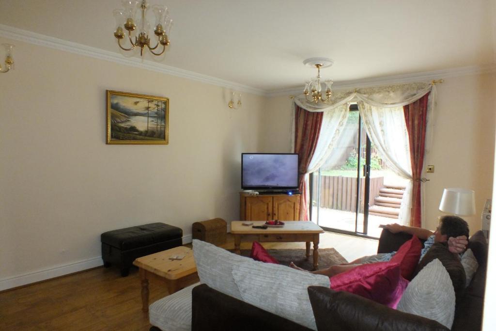 Llwyn Country House Лланелли Номер фото